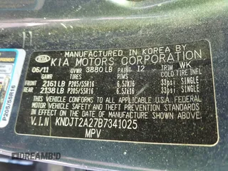 2011 Kia Soul + with VIN KNDJT2A27B7341025, listed as a IAAI auction lot 41885944 with 119,656 mi miles. Bid and sale history available at carsss.com. Image 9.
