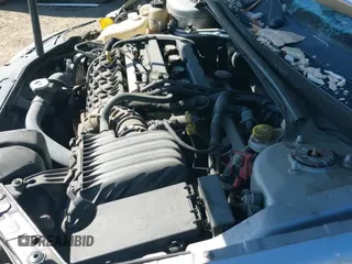 2014 Chrysler 200 LX z VIN 1C3CCBAB8EN237320, wystawiony jako IAAI lot #43551760 z przebiegiem 130 648 mil mil oraz . Historia ofert i sprzedaży dostępna na DreamBid. Obrazek 19.