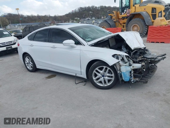 2015 Ford Fusion SE with VIN 3FA6P0HD7FR132006, listed as a IAAI auction lot 41834816 with 131,257 mi miles. Bid and sale history available at carsss.com. Image 1.