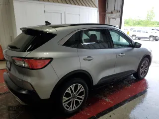 2021 Ford Escape SEL with VIN 1FMCU9H98MUA85673, listed as a Copart auction lot 62779135 with 142,902 mi miles and Clean title. Bid and sale history available at DreamBid. Image 3.