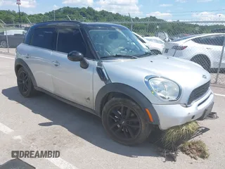 2011 MINI Countryman S with VIN WMWZC5C53BWL53641, listed as a IAAI auction lot 42547084 with 171,647 mi miles and . Bid and sale history available at DreamBid. Image 1.