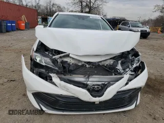 2020 Toyota Camry LE with VIN 4T1C11AKXLU376293, listed as a Copart auction lot 50432975 with 91,880 mi miles and Salvage Title. Bid and sale history available at carsss.com. Image 5.