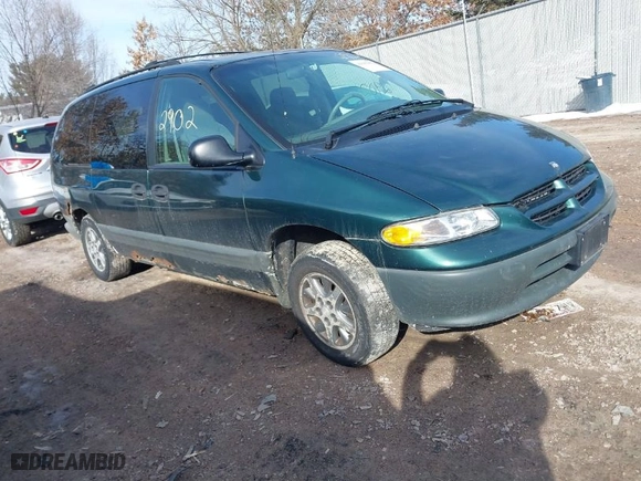 1997 Dodge Caravan SE with VIN 1B4GP44R5VB429251, listed as a IAAI auction lot 41642902 with 186,560 mi miles. Bid and sale history available at carsss.com. Image 1.