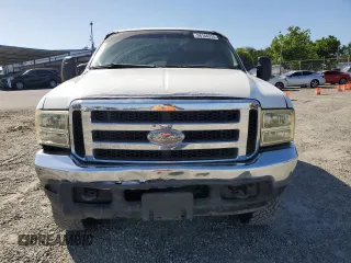 2001 Ford F-250 XL with VIN 1FTNW21FX1EB97783, listed as a Copart auction lot 58166315 with 244,201 mi miles and Clean title. Bid and sale history available at DreamBid. Image 5.