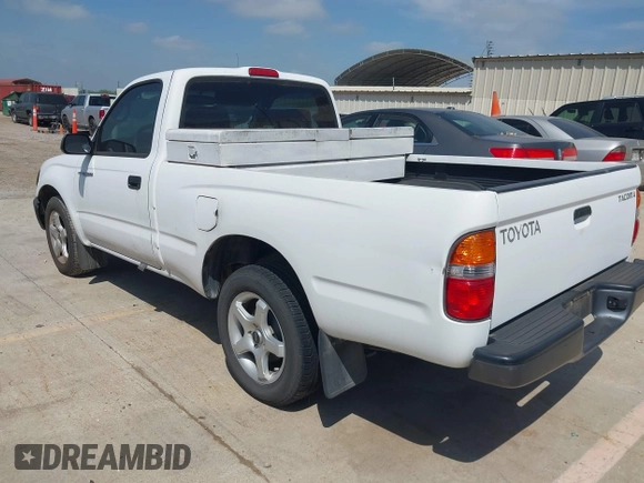2002 Toyota Tacoma z VIN 5TENL42N62Z033844, wystawiony jako IAAI lot #42403317 z przebiegiem 130 961 mil mil oraz . Historia ofert i sprzedaży dostępna na DreamBid. Obrazek 3.