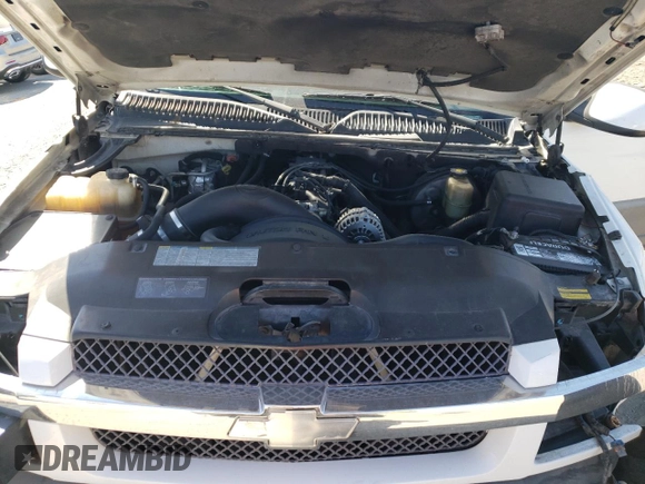 2002 Chevrolet Avalanche with VIN 3GNEK13T12G297202, listed as a Copart auction lot 73373934 with Not Provided miles and Salvage Title. Bid and sale history available at carsss.com. Image 11.
