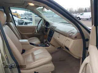 2002 Mercedes-Benz M 320/430/500 с VIN 4JGAB54E92A334912, выставлен на аукционе IAAI как лот 41825224 с пробегом 172 579 миль миль и . История ставок и продаж доступна на DreamBid. Изображение 5.