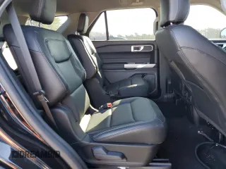2023 Ford Explorer XLT with VIN 1FMSK8DHXPGA83337, listed as a Copart auction lot 45030485 with 11,833 mi miles and Salvage Title. Bid and sale history available at DreamBid. Image 11.
