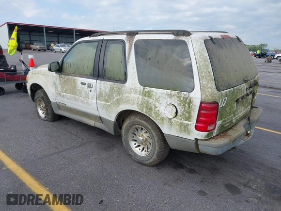 2001 Ford Explorer Sport with VIN 1FMYU60E31UC36878, listed as a IAAI auction lot 42151480 with 386,663 mi miles and . Bid and sale history available at DreamBid. Image 3.