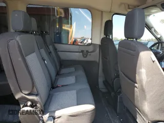 2020 Ford Transit Passenger XL z VIN 1FBAX2C8XLKA60992, wystawiony jako Copart lot #56517485 z przebiegiem 83 982 mil mil oraz Szkoda całkowita • Salvage title. Historia ofert i sprzedaży dostępna na DreamBid. Obrazek 11.