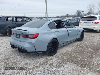 2024 BMW M3 Competition xDrive z VIN WBS43AY08RFS19830, wystawiony jako IAAI lot #41506228 z przebiegiem 10 330 mil mil oraz . Historia ofert i sprzedaży dostępna na DreamBid. Obrazek 4.