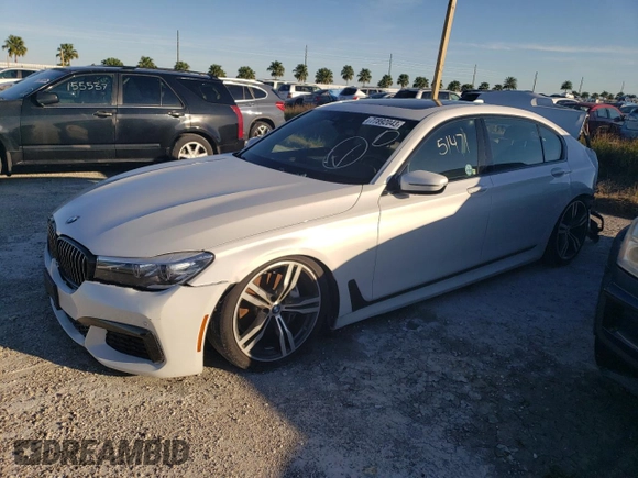 2019 BMW 7 Series 740i with VIN WBA7E2C57KB218038, listed as a Copart auction lot 77892043 with 51,471 mi miles. Bid and sale history available at carsss.com. Image 1.