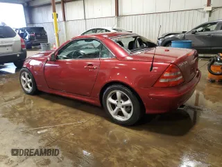 2001 Mercedes-Benz SLK 230/320 z VIN WDBKK65F51F185744, wystawiony jako Copart lot #60072615 z przebiegiem 95 718 mil mil oraz Szkoda całkowita • Salvage title. Historia ofert i sprzedaży dostępna na DreamBid. Obrazek 2.