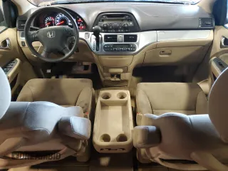 2010 Honda Odyssey EX с VIN 5FNRL3H42AB106024, выставлен на аукционе Copart как лот 55467405 с пробегом 187 752 миль миль и Списание • Salvage title. История ставок и продаж доступна на DreamBid. Изображение 8.
