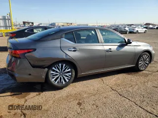2025 Nissan Altima SV with VIN 1N4BL4DV5SN360860, listed as a Copart auction lot 50212315 with 1,279 mi miles and Clean Title. Bid and sale history available at carsss.com. Image 3.
