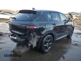 2024 Dodge Hornet R/T Plus z VIN ZACPDFDW2R3A10998, wystawiony jako Copart lot #46310575 z przebiegiem 11 231 mil mil oraz Szkoda całkowita • Salvage title. Historia ofert i sprzedaży dostępna na DreamBid. Obrazek 3.