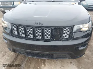 2018 Jeep Grand Cherokee Laredo E with VIN 1C4RJFAG3JC305365, listed as a IAAI auction lot 41538753 with 168,609 mi miles. Bid and sale history available at carsss.com. Image 6.