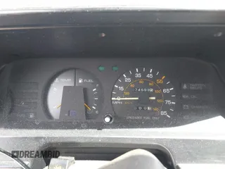 1986 Toyota Corolla с VIN JT2AE82E7G3318230, выставлен на аукционе IAAI как лот 42042219 с пробегом 74 689 миль миль и . История ставок и продаж доступна на DreamBid. Изображение 7.