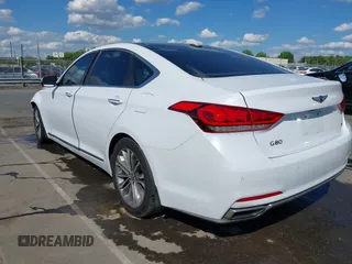2015 Hyundai Genesis 3.8L z VIN KMHGN4JE6FU055129, wystawiony jako IAAI lot #42209184 z przebiegiem 164 908 mil mil oraz . Historia ofert i sprzedaży dostępna na DreamBid. Obrazek 3.