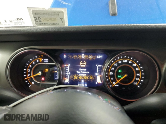 2023 Jeep Gladiator Overland z VIN 1C6HJTFG6PL564337, wystawiony jako Copart lot #59620315 z przebiegiem 31 552 mil mil oraz Czysty tytuł • Clean title. Historia ofert i sprzedaży dostępna na DreamBid. Obrazek 9.