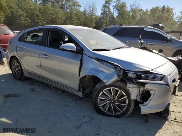2020 Hyundai Ioniq Electric SE with VIN KMHC75LJ5LU074033, listed as a Copart auction lot 75333764 with 29,395 mi miles and Salvage Title. Bid and sale history available at carsss.com. Image 4.
