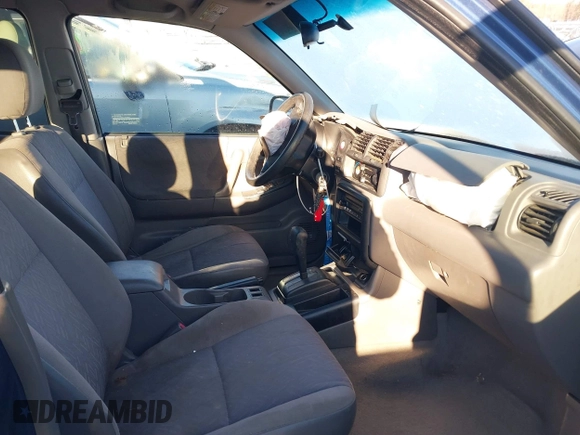 2004 Isuzu Rodeo S with VIN 4S2CK58W444314265, listed as a IAAI auction lot 41294636 with 291,080 mi miles and . Bid and sale history available at DreamBid. Image 5.