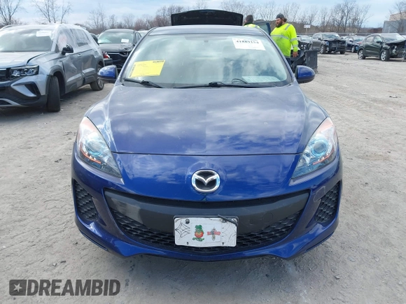 2012 Mazda Mazda3 i Touring with VIN JM1BL1V70C1558263, listed as a IAAI auction lot 41889154 with 31,161 mi miles. Bid and sale history available at carsss.com. Image 12.