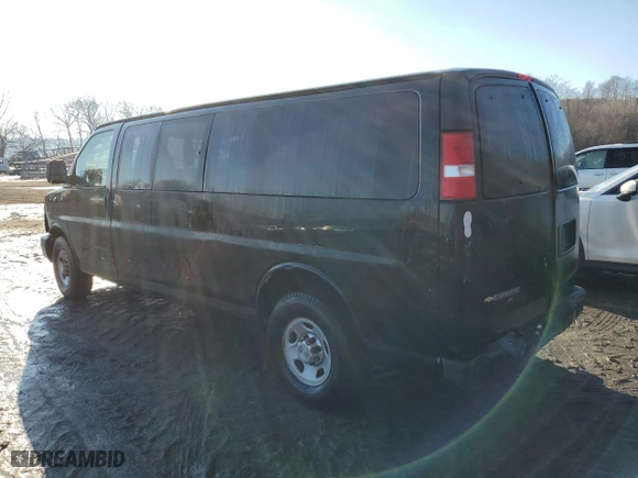 2012 Chevrolet Express Passenger 1LS with VIN 1GAZGZFA8C1191908, listed as a Copart auction lot 46998515 with 220,513 mi miles and Clean Title. Bid and sale history available at carsss.com. Image 2.