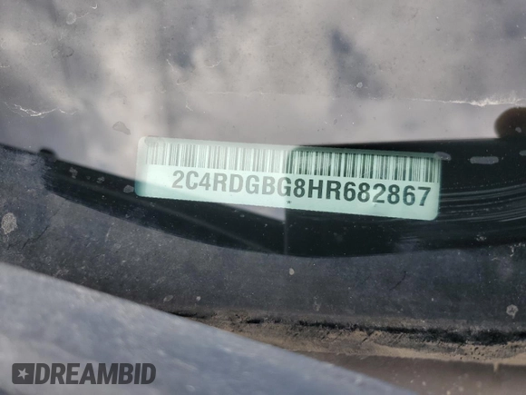 2017 Dodge Grand Caravan SE z VIN 2C4RDGBG8HR682867, wystawiony jako Copart lot #47192325 z przebiegiem 107 667 mil mil oraz Szkody całkowita. Historia ofert i sprzedaży dostępna na DreamBid. Obrazek 14.