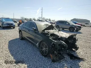 2018 BMW 5 Series 530i z VIN WBAJA5C52JWA38947, wystawiony jako Copart lot #48182405 z przebiegiem Nie podano mil oraz Szkoda całkowita • Salvage title. Historia ofert i sprzedaży dostępna na DreamBid. Obrazek 11.