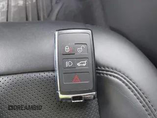 2019 Land Rover Range Rover Sport HSE with VIN SALWR2RV6KA838307, listed as a IAAI auction lot 42219982 with 47,365 mi miles and . Bid and sale history available at DreamBid. Image 11.
