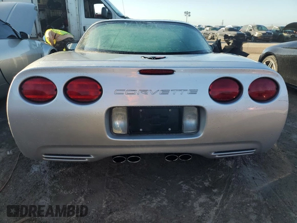 2002 Chevrolet Corvette with VIN 1G1YY22G525107593, listed as a Copart auction lot 75420944 with 0 mi miles and Non Repairable. Bid and sale history available at carsss.com. Image 6.