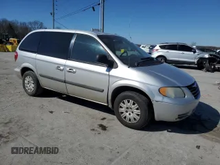 2005 Chrysler Town & Country with VIN 1C4GP45R15B331240, listed as a Copart auction lot 49814155 with 326,505 mi miles and Clean Title. Bid and sale history available at carsss.com. Image 4.