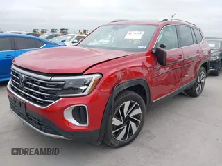 2024 Volkswagen Atlas SEL with VIN 1V2BR2CA3RC533646, listed as a IAAI auction lot 41772115 with 10,498 mi miles and . Bid and sale history available at DreamBid. Image 17.