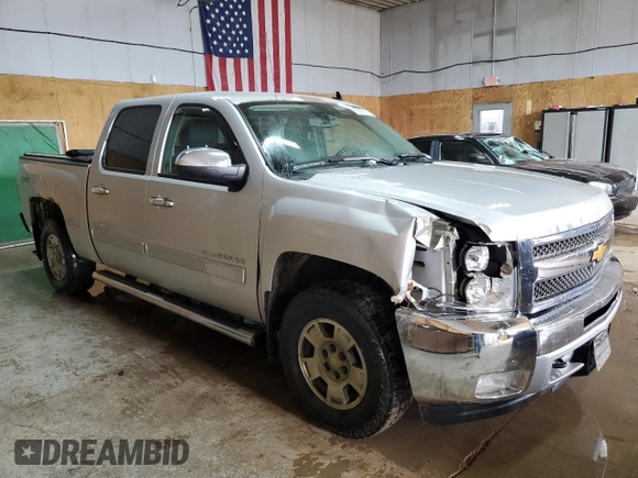 2012 Chevrolet Silverado 1500 LT with VIN 3GCPKSE71CG204560, listed as a Copart auction lot 55096145 with 215,636 mi miles and Clean Title. Bid and sale history available at DreamBid. Image 4.