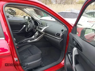 2019 Mitsubishi Eclipse Cross LE z VIN JA4AT4AA0KZ029291, wystawiony jako IAAI lot #41982104 z przebiegiem 135 304 mil mil oraz . Historia ofert i sprzedaży dostępna na DreamBid. Obrazek 5.