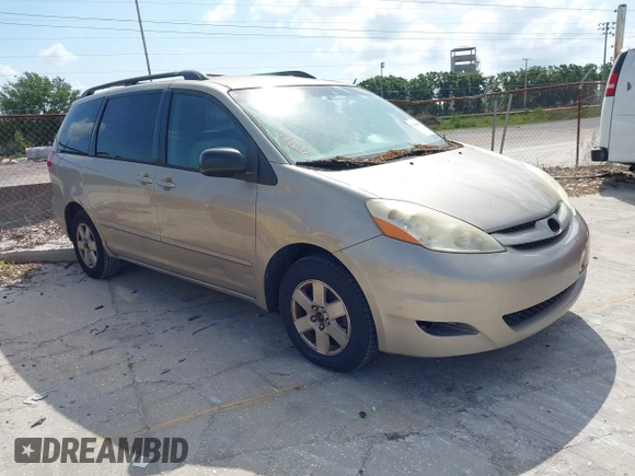 2009 Toyota Sienna CE with VIN 5TDZK23C09S251520, listed as a IAAI auction lot 42155604 with 233,153 mi miles. Bid and sale history available at carsss.com. Image 1.