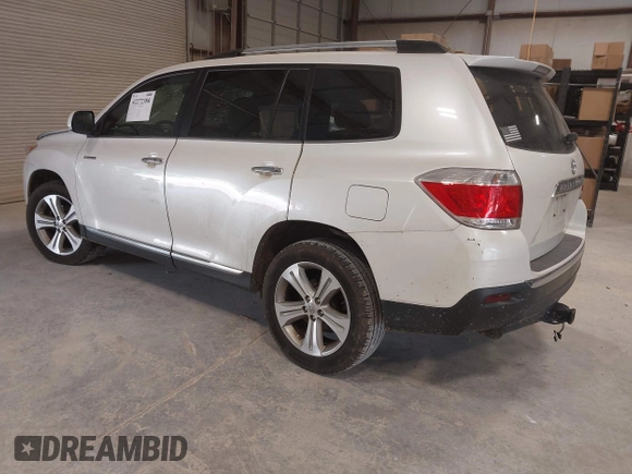 2013 Toyota Highlander Limited z VIN 5TDYK3EH1DS121622, wystawiony jako IAAI lot #42272380 z przebiegiem 191 400 mil mil oraz . Historia ofert i sprzedaży dostępna na DreamBid. Obrazek 3.