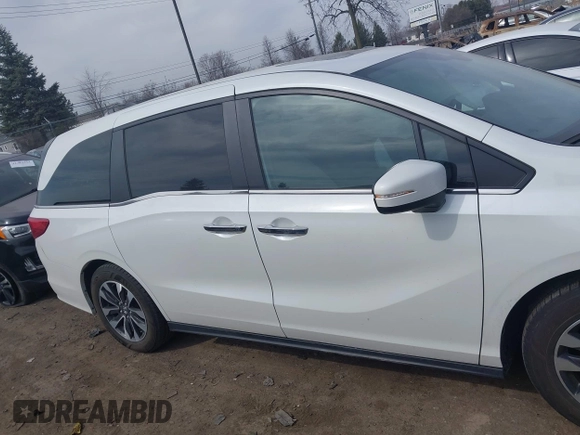 2022 Honda Odyssey EX-L with VIN 5FNRL6H7XNB043658, listed as a IAAI auction lot 41800437 with 45,245 mi miles and . Bid and sale history available at DreamBid. Image 13.
