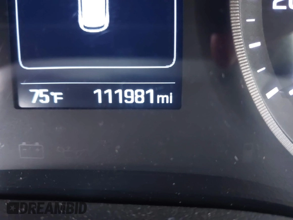 2017 Hyundai Tucson SE with VIN KM8J3CA44HU511581, listed as a IAAI auction lot 41687971 with 111,981 mi miles. Bid and sale history available at carsss.com. Image 16.