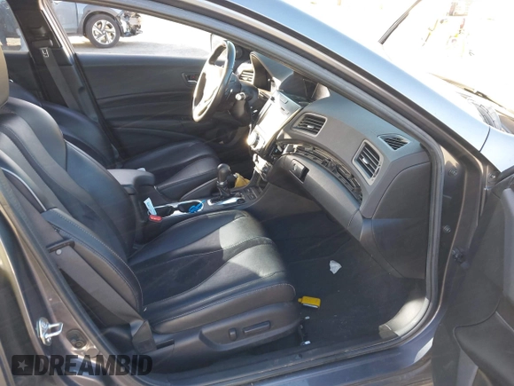 2020 Acura ILX w/Premium/A-SPEC Pkg with VIN 19UDE2F8XLA007016, listed as a IAAI auction lot 41598129 with 44,979 mi miles. Bid and sale history available at carsss.com. Image 5.
