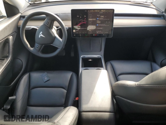 2022 Tesla Model Y Long Range z VIN 7SAYGDEE1NF430383, wystawiony jako Copart lot #56208825 z przebiegiem 60 612 mil mil oraz Szkoda całkowita • Salvage title. Historia ofert i sprzedaży dostępna na DreamBid. Obrazek 8.