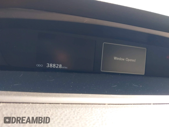 2021 Toyota Prius L Eco z VIN JTDKAMFU5M3137298, wystawiony jako IAAI lot #42270937 z przebiegiem 38 828 mil mil oraz . Historia ofert i sprzedaży dostępna na DreamBid. Obrazek 7.