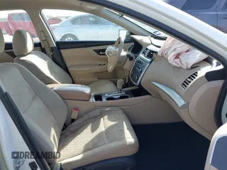 2016 Nissan Altima S with VIN 1N4AL3AP4GC224637, listed as a IAAI auction lot 41879276 with 98,050 mi miles and . Bid and sale history available at DreamBid. Image 5.