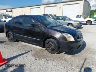 2012 Nissan Sentra S z VIN 3N1AB6AP2CL618704, wystawiony jako IAAI lot #42757138 z przebiegiem 296 534 mil mil oraz . Historia ofert i sprzedaży dostępna na DreamBid. Obrazek 1.