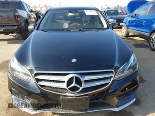2014 Mercedes-Benz E 350 Sport with VIN WDDHF5KB2EB070193, listed as a IAAI auction lot 42398047 with 89,974 mi miles and . Bid and sale history available at DreamBid. Image 12.