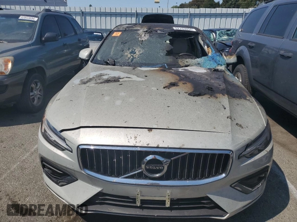 2021 Volvo S60 Inscription with VIN 7JRA22TL6MG102563, listed as a Copart auction lot 62763054 with 0 mi miles and Non Repairable. Bid and sale history available at carsss.com. Image 5.