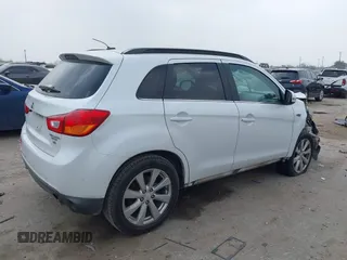 2015 Mitsubishi Outlander Sport 2.4 GT with VIN 4A4AP4AW0FE029030, listed as a IAAI auction lot 41782629 with 230,670 mi miles. Bid and sale history available at carsss.com. Image 4.