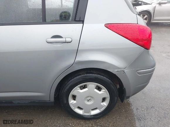 2009 Nissan Versa 1.8 S with VIN 3N1BC13E19L360362, listed as a IAAI auction lot 41864783 with NaN miles. Bid and sale history available at carsss.com. Image 17.