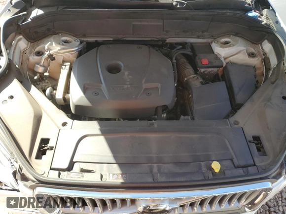2020 Volvo XC90 Inscription with VIN YV4A221L4L1560943, listed as a Copart auction lot 76095854 with 46,931 mi miles and Salvage title. Bid and sale history available at DreamBid. Image 13.